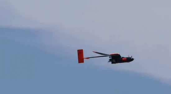 “馮如三號-100型”無人機成功飛行畫面，北航供圖